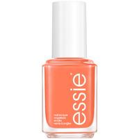 Essie Frilly lilies 824 - 13,5 ml.